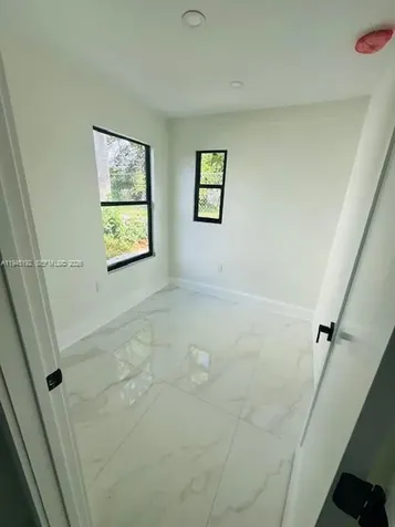 905 SW 13th Court Miami FL 33135