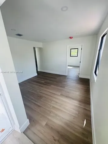 905 SW 13th Court Miami FL 33135