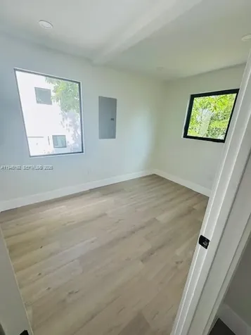 905 SW 13th Court Miami FL 33135
