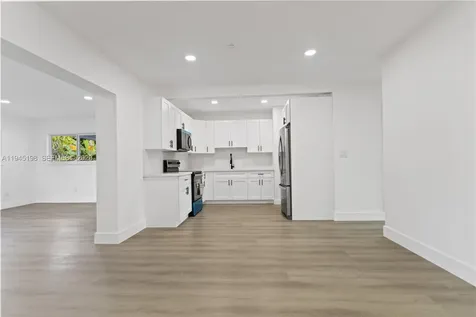 13310 NW 17th Place Miami FL 33167