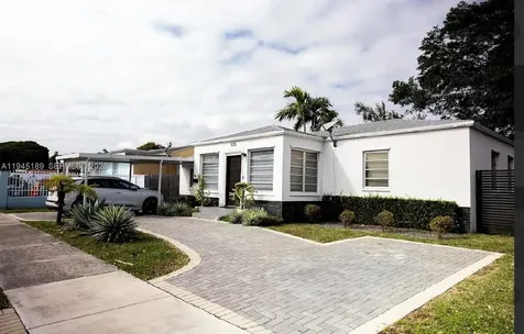3135 NW 18th Street Miami FL 33125