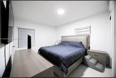 3135 NW 18th Street Miami FL 33125