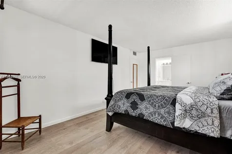 400 SW 134th Way Pembroke Pines FL 33027