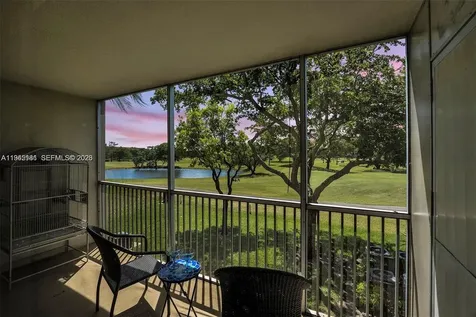 400 SW 134th Way Pembroke Pines FL 33027