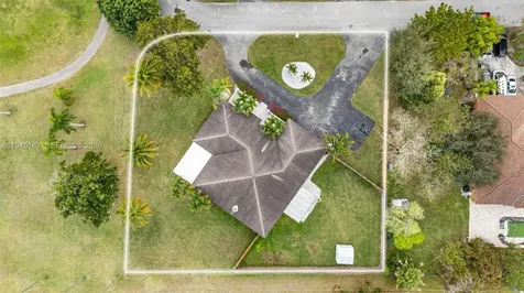 17405 SW 245th Terrace Homestead FL 33031