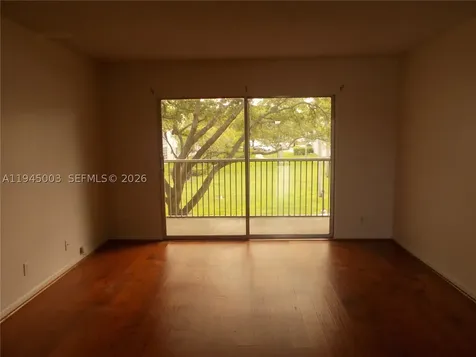 1400 SW 124th Terrace Pembroke Pines FL 33027