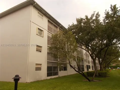 1400 SW 124th Terrace Pembroke Pines FL 33027