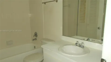 1400 SW 124th Terrace Pembroke Pines FL 33027