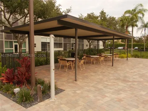 1400 SW 124th Terrace Pembroke Pines FL 33027