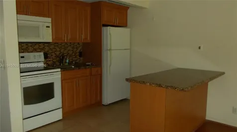 1400 SW 124th Terrace Pembroke Pines FL 33027