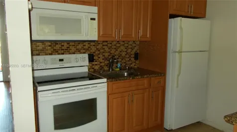 1400 SW 124th Terrace Pembroke Pines FL 33027