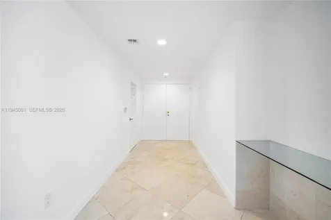 3030 NE 188 Street Aventura FL 33180
