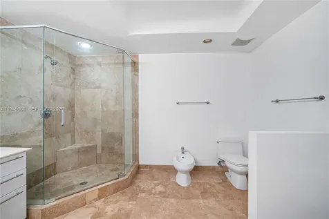 3030 NE 188 Street Aventura FL 33180