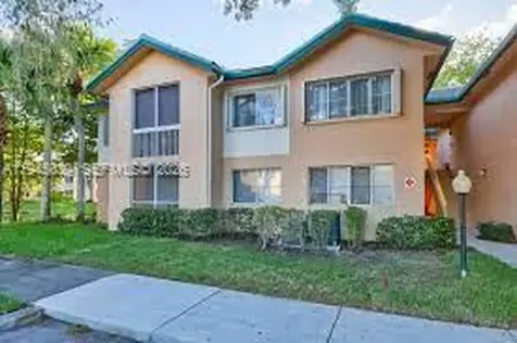 9977 Westview Drive Coral Springs FL 33076