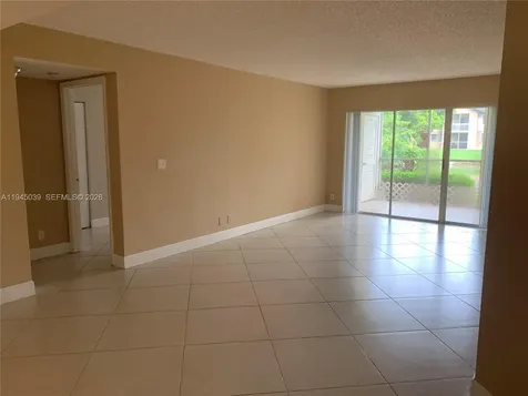 9977 Westview Drive Coral Springs FL 33076