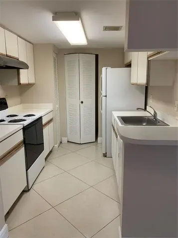 9977 Westview Drive Coral Springs FL 33076