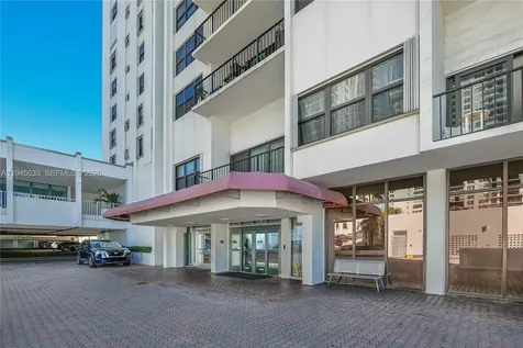 2401 S Ocean Drive Hollywood FL 33019