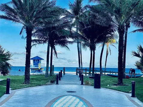 2401 S Ocean Drive Hollywood FL 33019