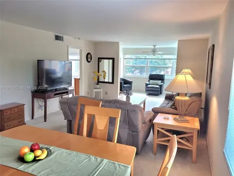 9861 Sunrise Lakes Boulevard Sunrise FL 33322