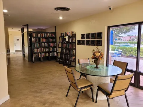 9861 Sunrise Lakes Boulevard Sunrise FL 33322