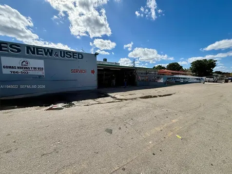 4190 E 4th Avenue Hialeah FL 33013