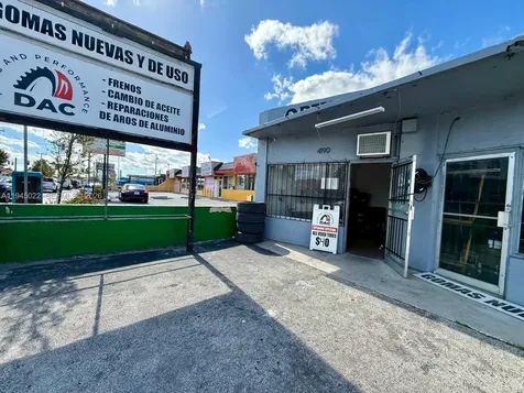 4190 E 4th Avenue Hialeah FL 33013