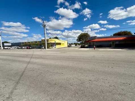 4190 E 4th Avenue Hialeah FL 33013