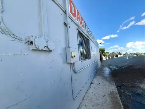 4190 E 4th Avenue Hialeah FL 33013