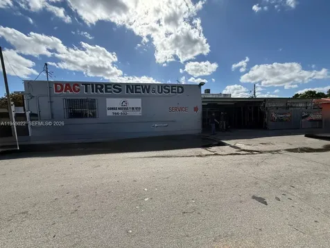 4190 E 4th Avenue Hialeah FL 33013