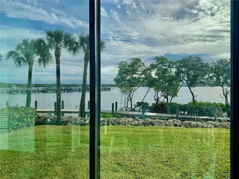 6142 SE Landing Way Stuart FL 34997