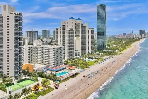19201 Collins Avenue Sunny Isles Beach FL 33160