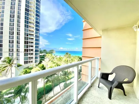 19201 Collins Avenue Sunny Isles Beach FL 33160