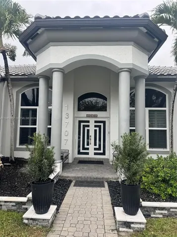 13707 NW 21st Street Pembroke Pines FL 33028