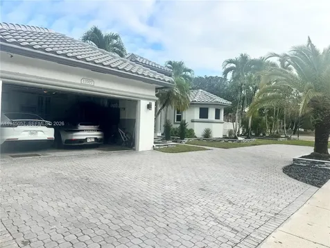 13707 NW 21st Street Pembroke Pines FL 33028