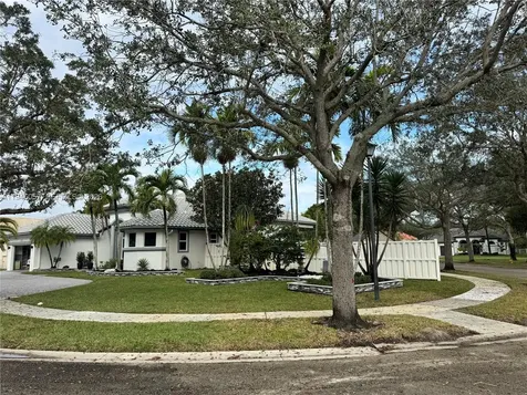 13707 NW 21st Street Pembroke Pines FL 33028