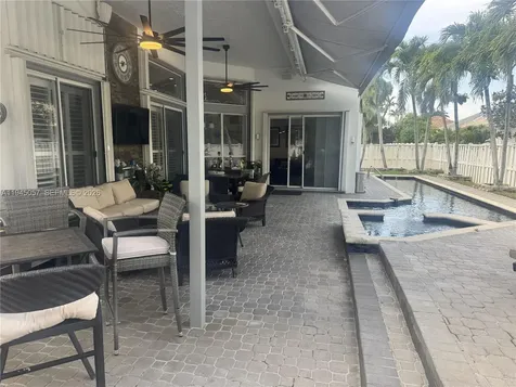 13707 NW 21st Street Pembroke Pines FL 33028