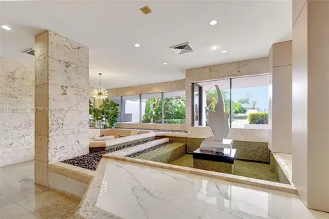 1000 Island Boulevard Aventura FL 33160