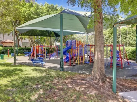 1000 Island Boulevard Aventura FL 33160