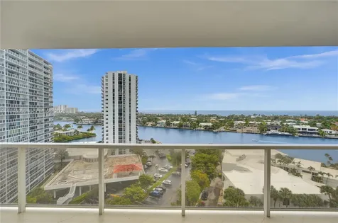 20281 E Country Club Drive Aventura FL 33180