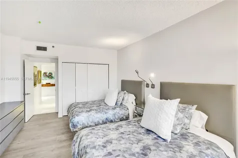 20281 E Country Club Drive Aventura FL 33180