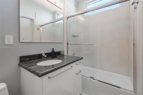 7934 West Drive North Bay Village FL 33141