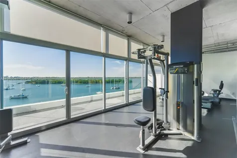 7934 West Drive North Bay Village FL 33141