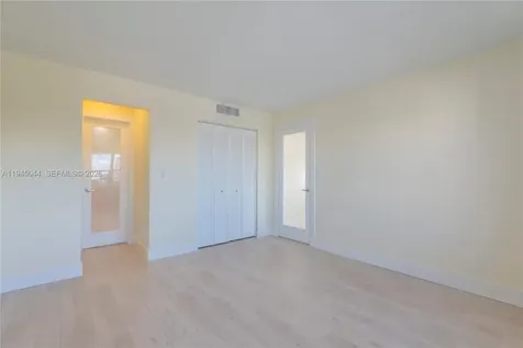 1200 14th Street Miami Beach FL 33139