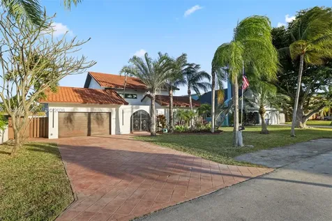 340 SE 13th Avenue Pompano Beach FL 33060