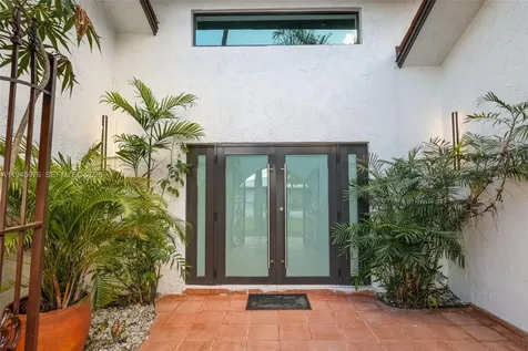 340 SE 13th Avenue Pompano Beach FL 33060