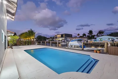 340 SE 13th Avenue Pompano Beach FL 33060