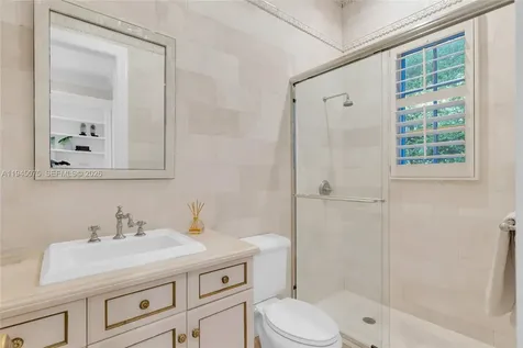 7426 SW 49th Place Miami FL 33143