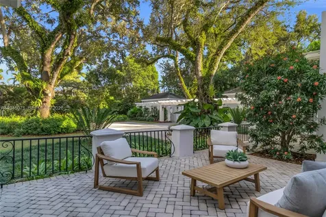 7426 SW 49th Place Miami FL 33143
