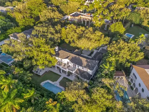 7426 SW 49th Place Miami FL 33143