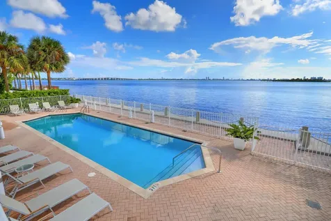 725 NE 22nd Street Miami FL 33137